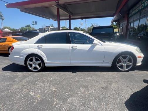 2007 Mercedes-Benz S-Class S 550