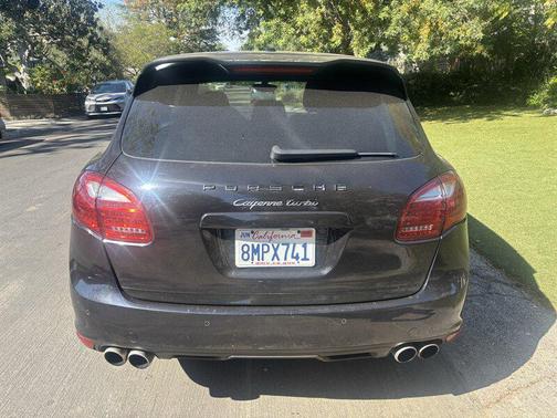 Jet Black Metallic 2011 Porsche Cayenne Turbo