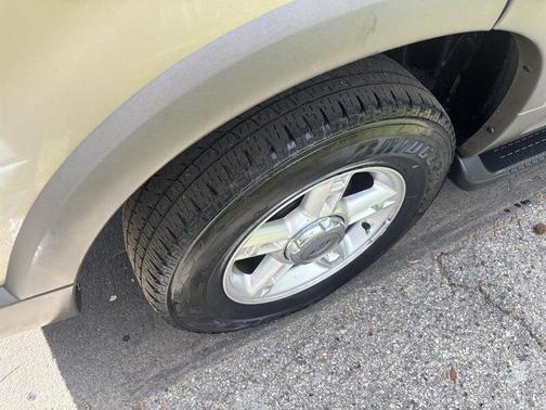 2002 Ford Explorer XLT