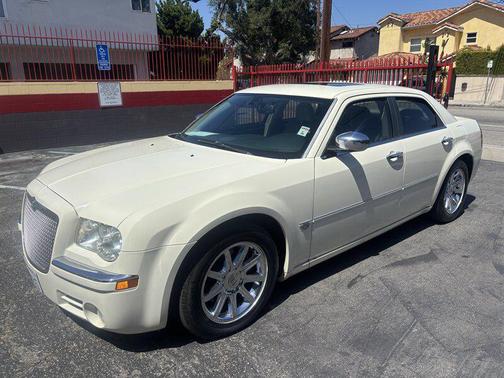 Cool Vanilla Clearcoat 2005 Chrysler 300C Base