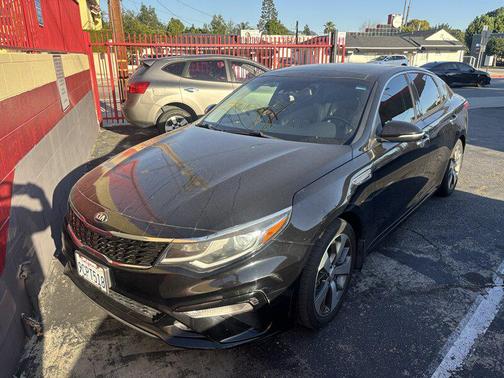 2019 Kia Optima S
