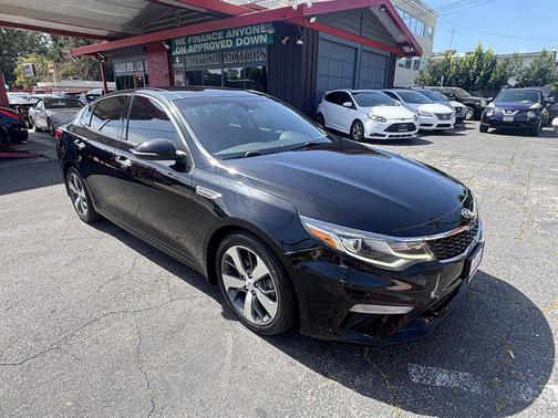 2019 Kia Optima S