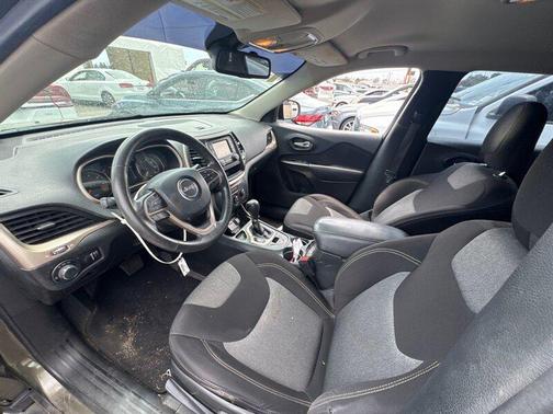 Eco Green Pearlcoat 2015 Jeep Cherokee Sport
