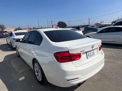 2017 BMW 320 i