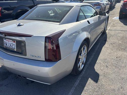 2004 Cadillac XLR Base