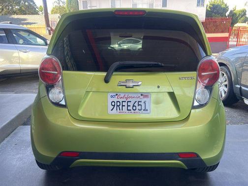 Jalapeno Metallic 2014 Chevrolet Spark LS