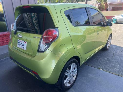 Jalapeno Metallic 2014 Chevrolet Spark LS