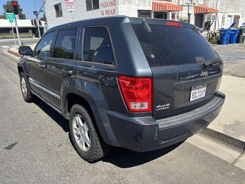 2007 Jeep Grand Cherokee Laredo