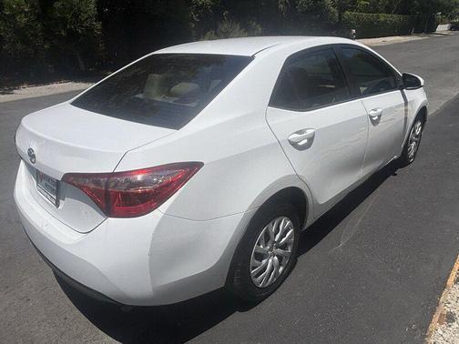 Super White 2019 Toyota Corolla LE