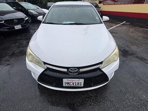 2016 Toyota Camry SE