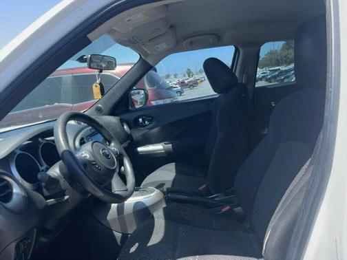 2017 Nissan Juke S