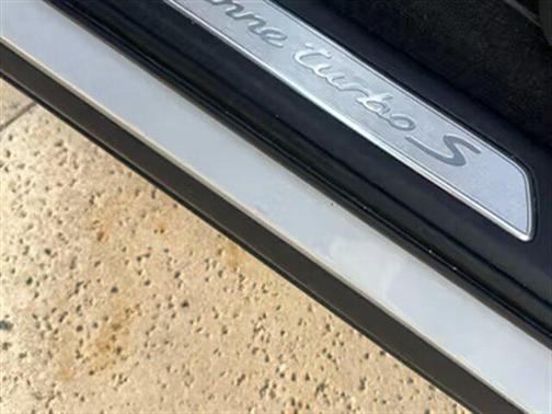 2023 Porsche Cayenne Cayenne Turbo S E-Hybrid