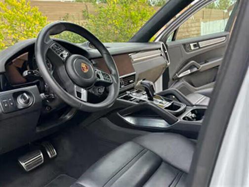 2023 Porsche Cayenne Cayenne Turbo S E-Hybrid