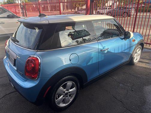 2015 MINI Hardtop Cooper