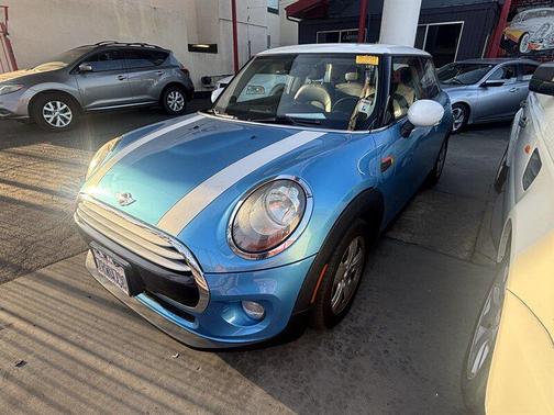 2015 MINI Hardtop Cooper