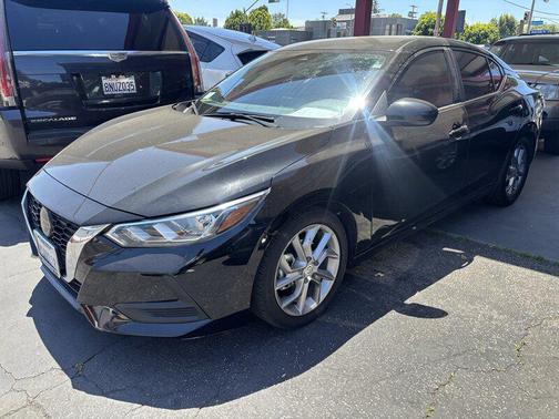 Super Black 2022 Nissan Sentra SV
