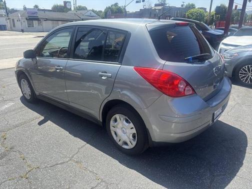 2012 Nissan Versa 1.8 S