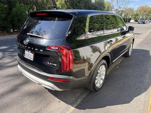 Ebony Black 2020 Kia Telluride LX