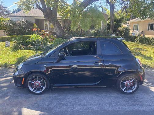 2015 FIAT 500 Abarth