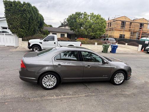 2010 Ford Fusion Hybrid Base