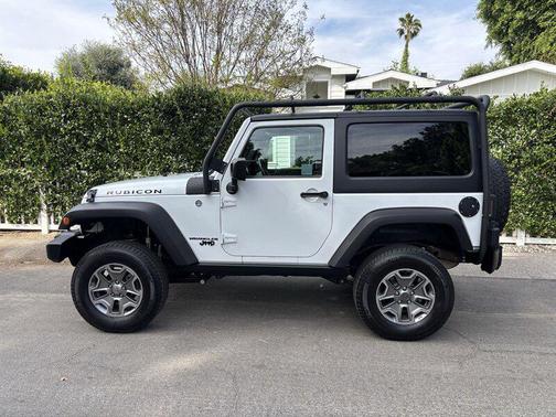 Bright White Clearcoat 2016 Jeep Wrangler Rubicon