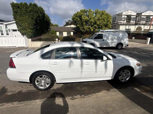 2011 Chevrolet Impala LT