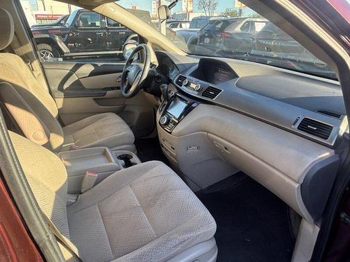 2017 Honda Odyssey SE