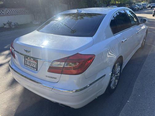 2014 Hyundai Genesis 3.8