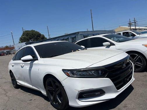 Platinum White Pearl 2018 Honda Accord Sport