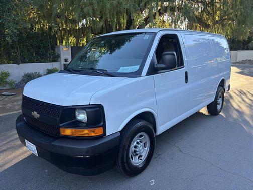 2017 Chevrolet Express 2500 Work Van