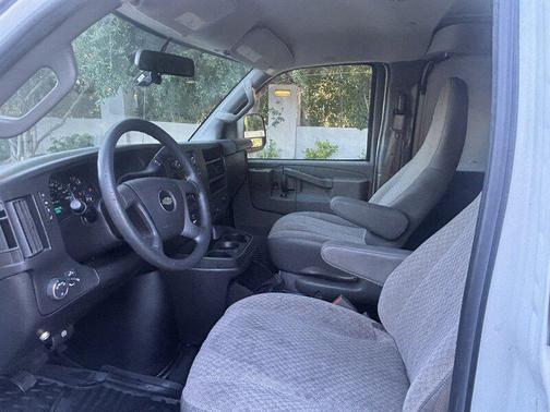 2017 Chevrolet Express 2500 Work Van