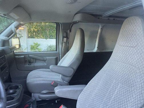 2017 Chevrolet Express 2500 Work Van