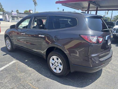 Tungsten Metallic 2017 Chevrolet Traverse LS