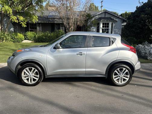 2011 Nissan Juke S