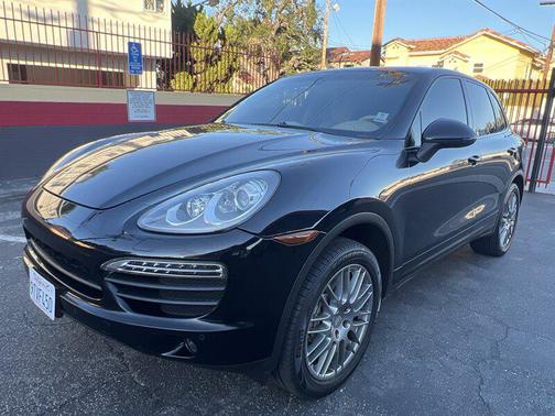 2013 Porsche Cayenne Cayenne