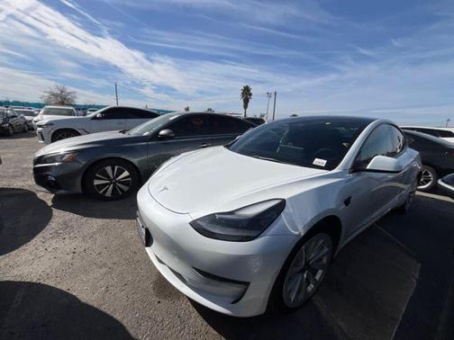 2022 Tesla Model 3 Standard Range