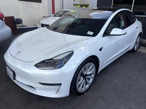 2022 Tesla Model 3 Standard Range