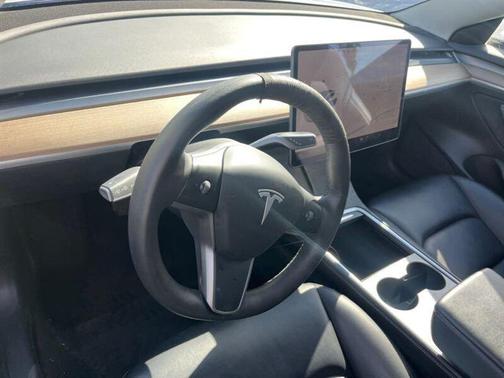 2022 Tesla Model 3 Standard Range