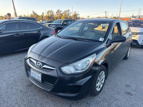 2013 Hyundai Accent GS