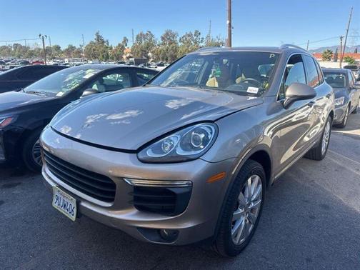 2016 Porsche Cayenne Cayenne