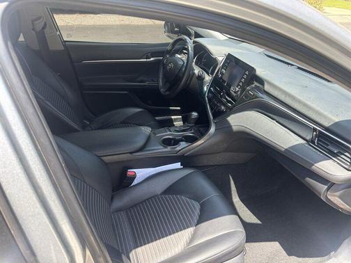 Celestial Silver Metallic 2023 Toyota Camry SE