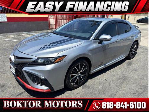 Celestial Silver Metallic 2023 Toyota Camry SE