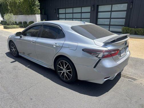 Celestial Silver Metallic 2023 Toyota Camry SE