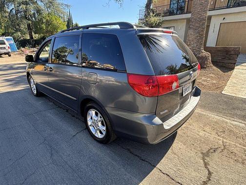 2006 Toyota Sienna XLE