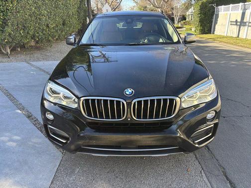 2015 BMW X6 xDrive50i