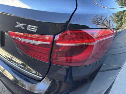 2015 BMW X6 xDrive50i