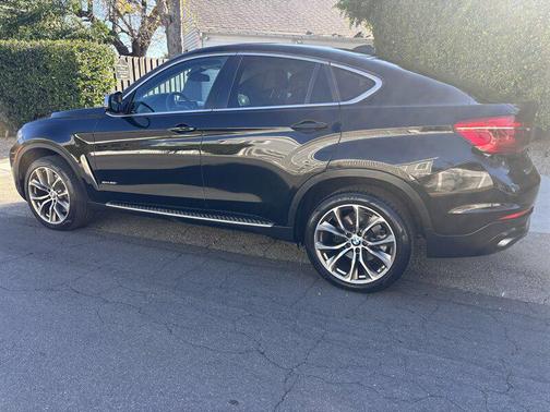 2015 BMW X6 xDrive50i