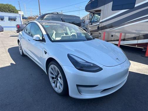 2021 Tesla Model 3 Standard Range Plus
