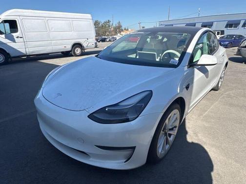 2021 Tesla Model 3 Standard Range Plus