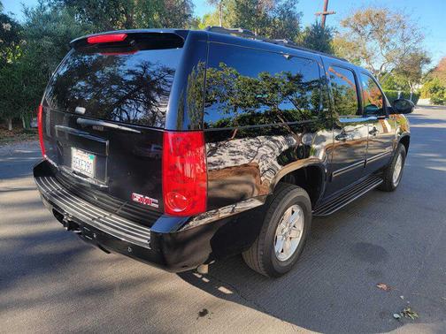 2013 GMC Yukon XL 1500 SLT